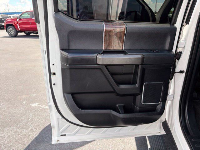 Used 2015 Ford F150 Platinum w/ Technology Package RWD image 13