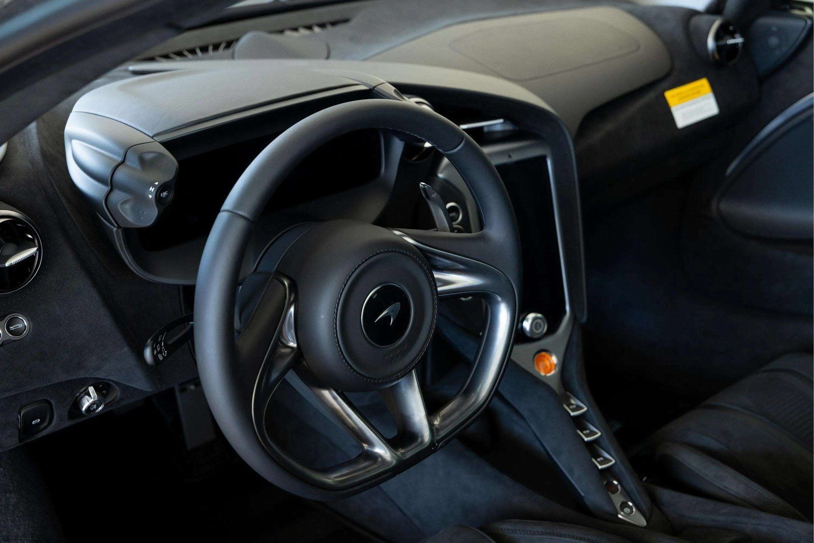 New 2026 McLaren 750S RWD image 28