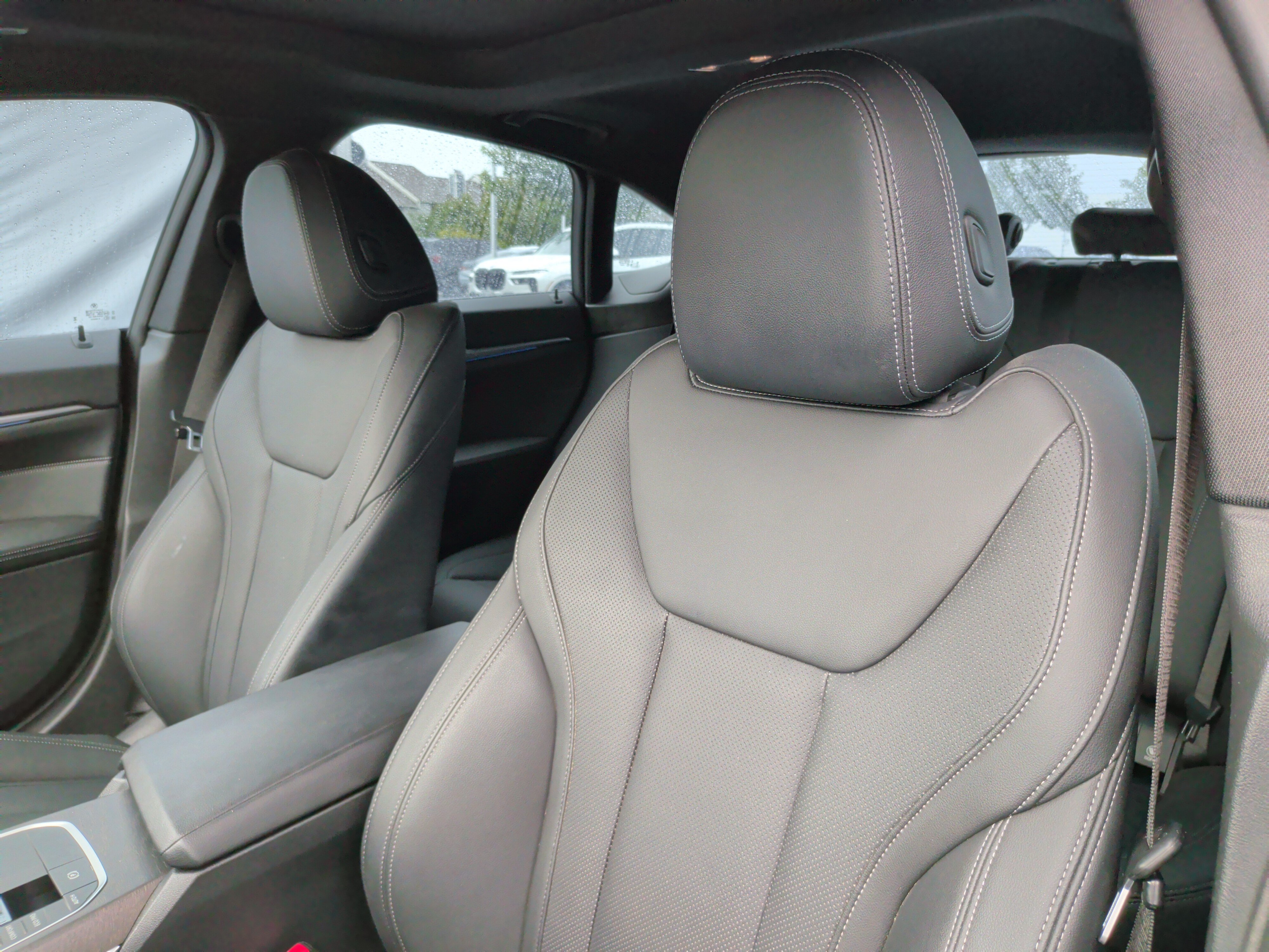 Used 2023 BMW i4 eDrive40 w/ M Sport Package RWD image 22