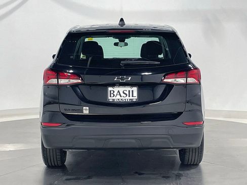 Used 2023 Chevrolet Equinox LS w/ Midnight Edition FWD image 12