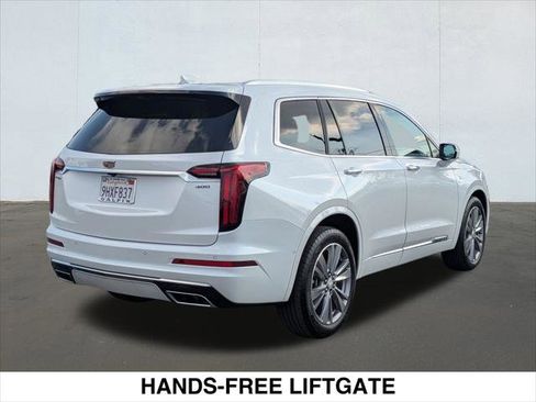 Used 2024 Cadillac XT6 Premium Luxury w/ Technology Package image 5