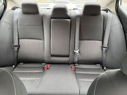 Used 2025 Nissan Altima 2.5 SV image 33