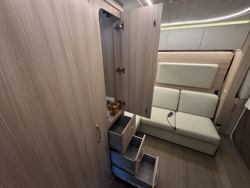 Used 2020 Mercedes-Benz Sprinter 3500 image 71
