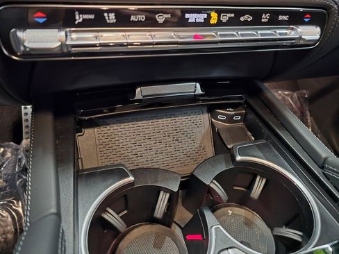 Used 2024 Mercedes-Benz GLE 53 AMG 4MATIC Coupe image 30