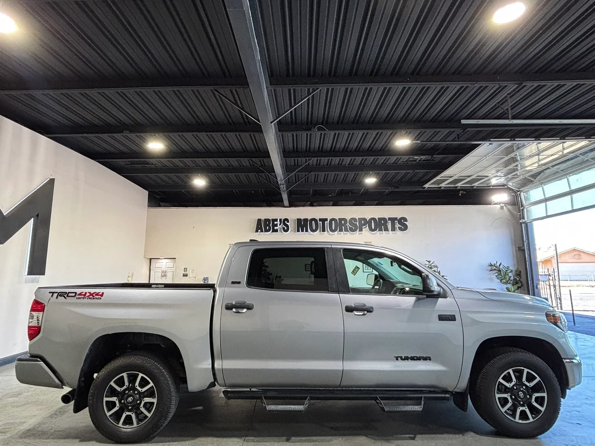 Used 2021 Toyota Tundra SR5 w/ TRD Off-Road Plus Package AWD/4WD image 8