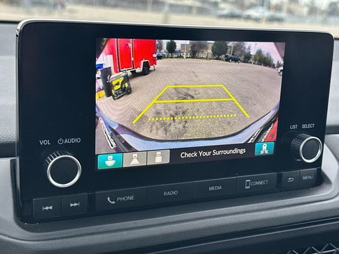 Used 2024 Honda Accord EX image 17