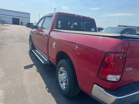 Used 2011 RAM 2500 SLT RWD image 4