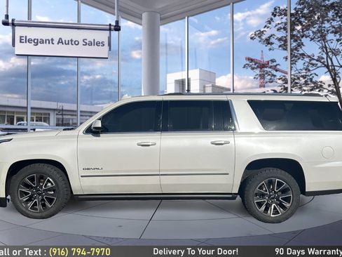 Used 2017 GMC Yukon XL Denali w/ Open Road Package image 8