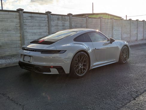 Certified 2024 Porsche 911 Carrera T image 6