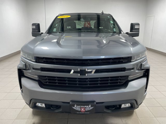 Used 2021 Chevrolet Silverado 1500 RST w/ Max Trailering Package AWD/4WD image 2