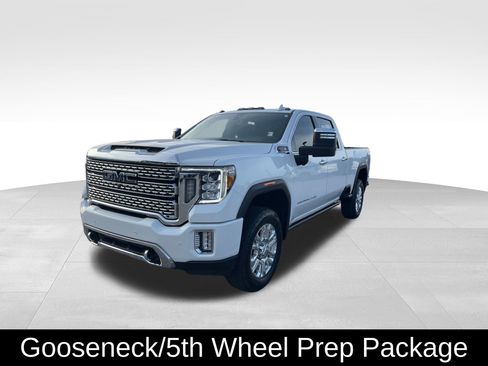 Used 2025 GMC Sierra 2500 Denali Ultimate image 4