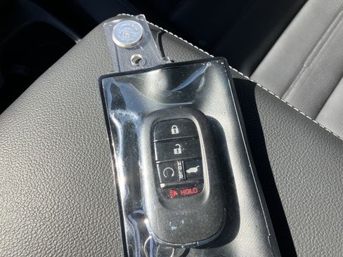 Used 2025 Honda CR-V EX-L image 38