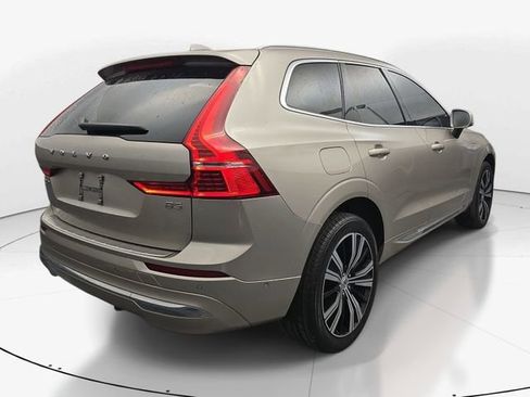 Used 2023 Volvo XC60 B5 Plus w/ Protection Package Premier FWD image 11