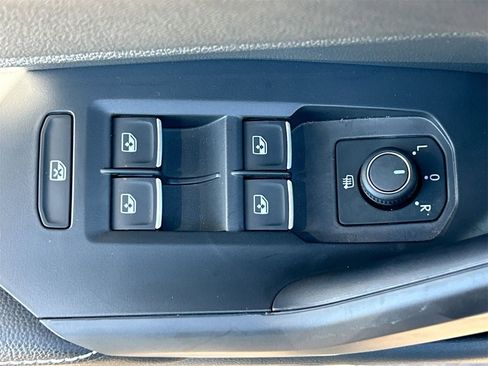 New 2025 Volkswagen Jetta Sport image 18