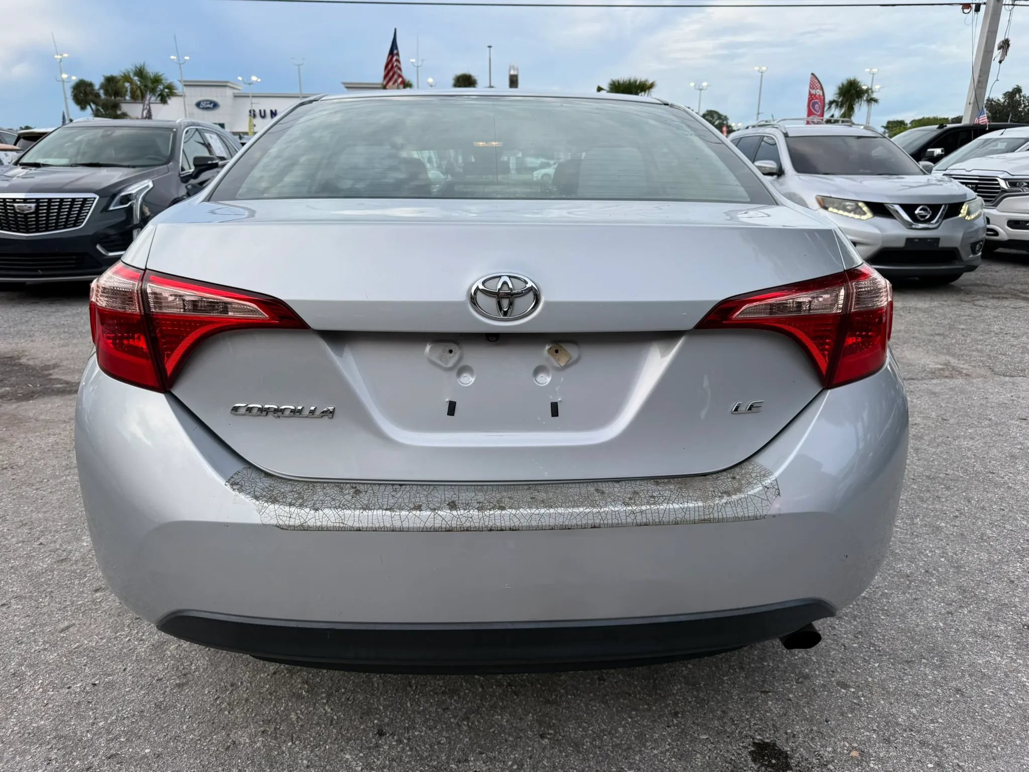 Used 2019 Toyota Corolla LE FWD image 5