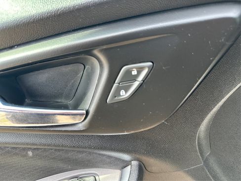 Used 2021 Chevrolet Malibu LT FWD image 11