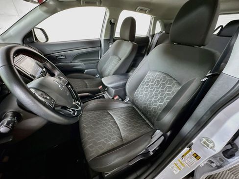 Used 2025 Mitsubishi Outlander Sport LE AWD/4WD image 12