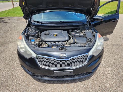 Used 2016 Kia Forte LX FWD image 12