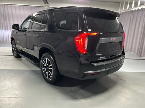 Used 2024 GMC Yukon AT4 w/ Technology Package image 5