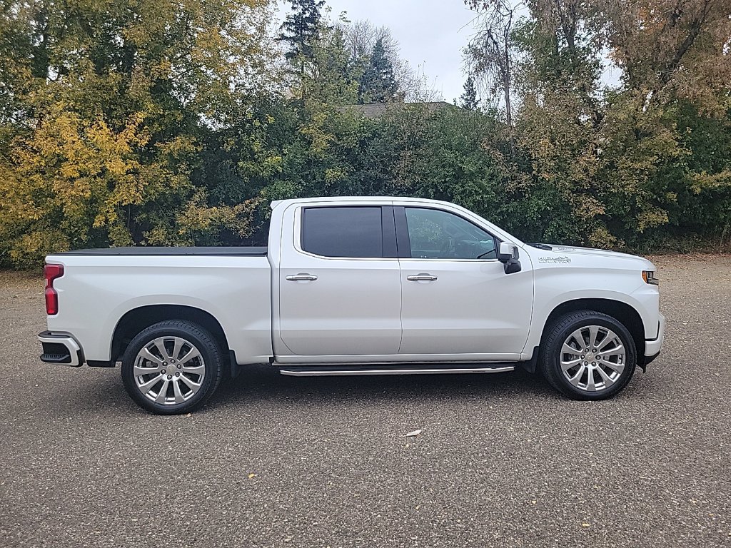 Used 2020 Chevrolet Silverado 1500 High Country AWD/4WD image 13