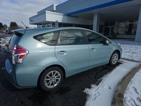 Used 2015 Toyota Prius V Three image 13