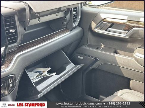 Used 2024 GMC Sierra 1500 Elevation w/ Elevation Premium Package AWD/4WD image 32