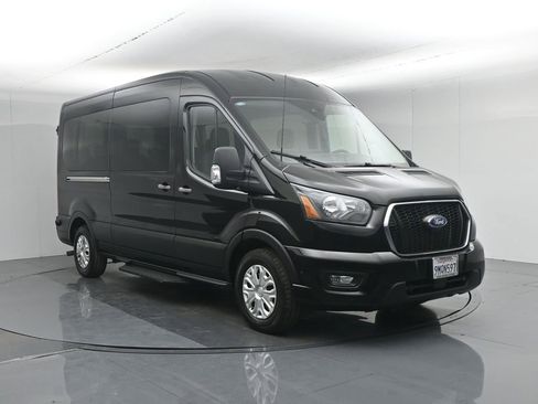 Used 2024 Ford Transit 350 XLT image 57