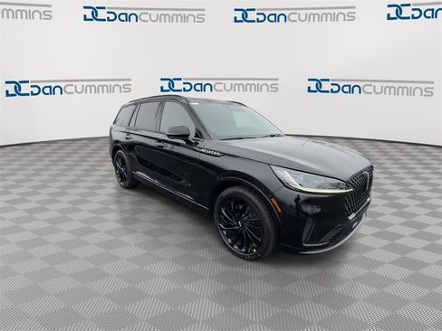 New 2026 Lincoln Aviator Reserve image 2