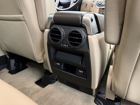 Used 2016 Land Rover LR4 HSE LUX AWD/4WD image 24