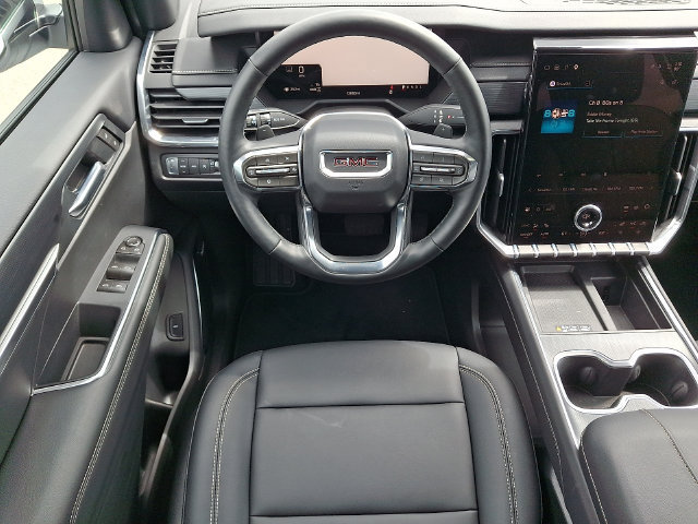 Used 2026 GMC Acadia Elevation w/ Elevation Premium Package AWD/4WD image 3