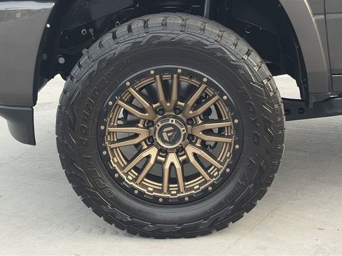 Used 2024 RAM 3500 Limited image 31