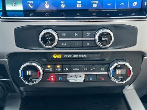 Certified 2022 Ford F350 Lariat w/ Lariat Ultimate Package image 25