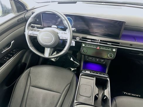 Used 2025 Hyundai Tucson Limited image 17