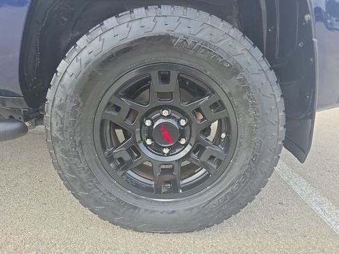 Used 2023 Toyota 4Runner SR5 Premium image 33