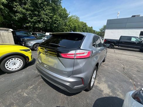 Used 2024 Ford Edge SEL AWD/4WD image 9