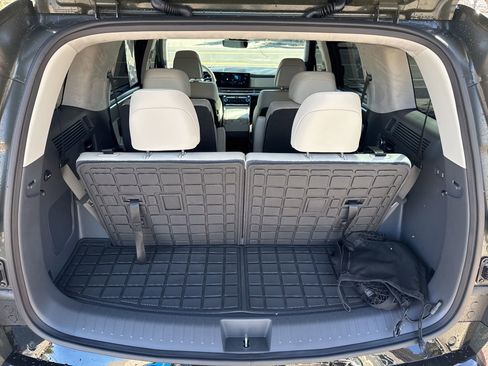 Used 2025 Hyundai Santa Fe Calligraphy image 7