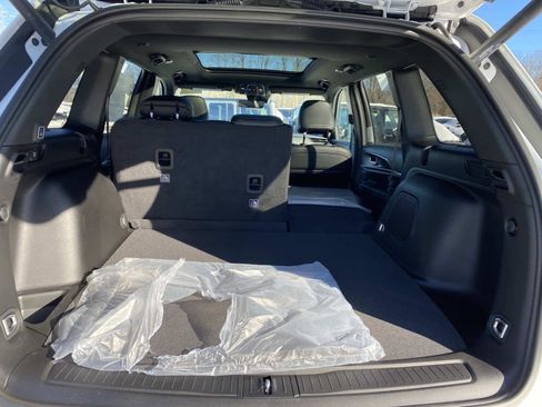 New 2026 Jeep Grand Cherokee Limited image 5