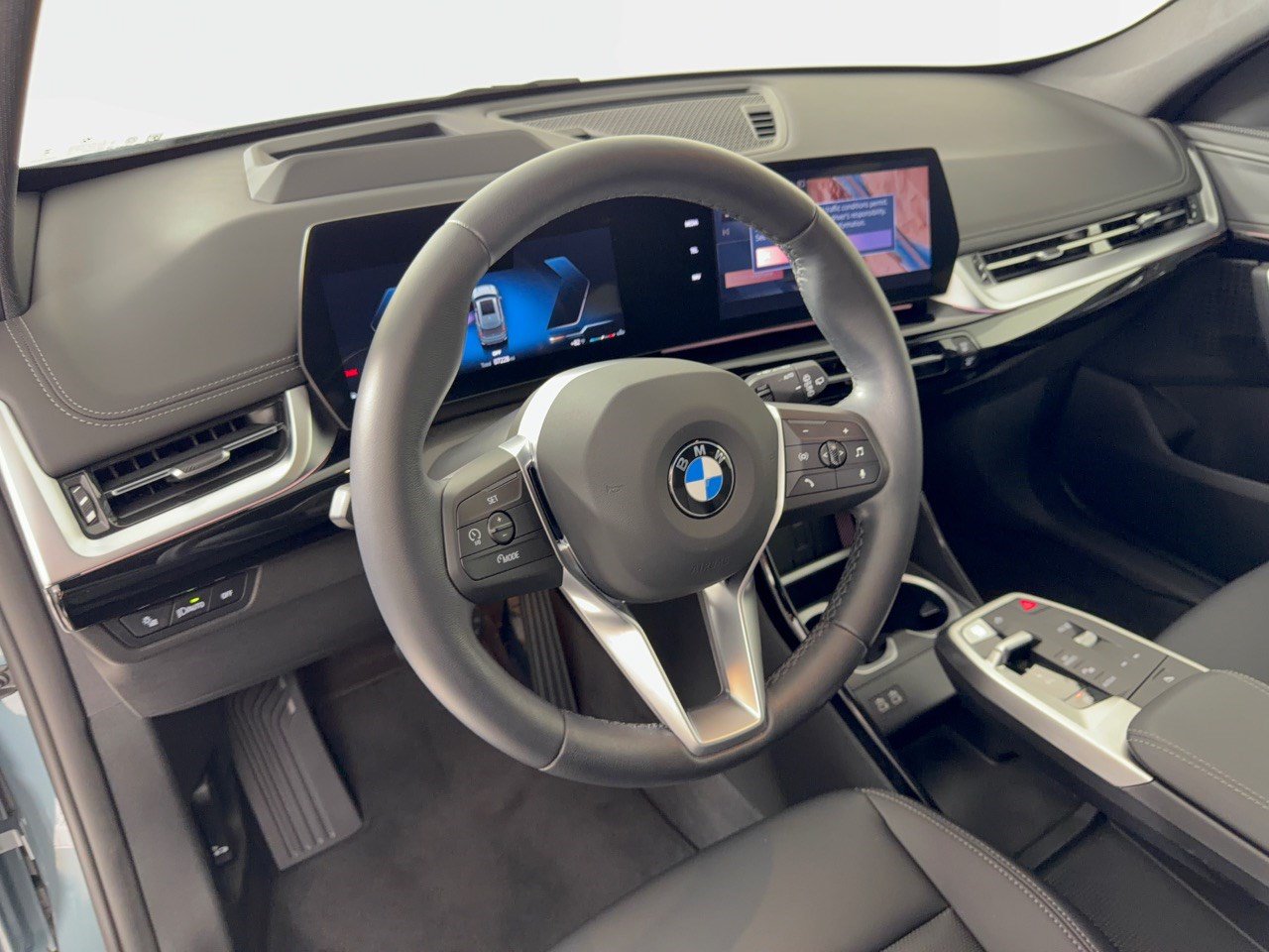 Certified 2026 BMW X1 xDrive28i AWD/4WD image 4