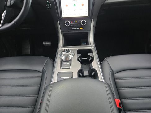 Certified 2022 Ford Edge SEL w/ Convenience Package image 21