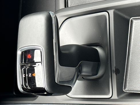 Certified 2025 Chevrolet Silverado 1500 LT Trail Boss w/ Convenience Package II image 26