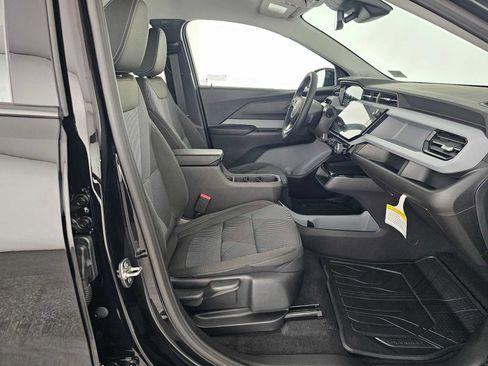 New 2027 Chevrolet Bolt LT FWD image 10