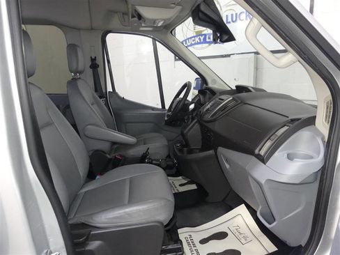 Used 2018 Ford Transit 350 XL image 19