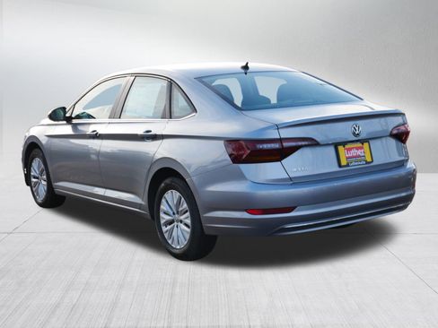 Used 2019 Volkswagen Jetta S w/ Driver Assistance Package image 5