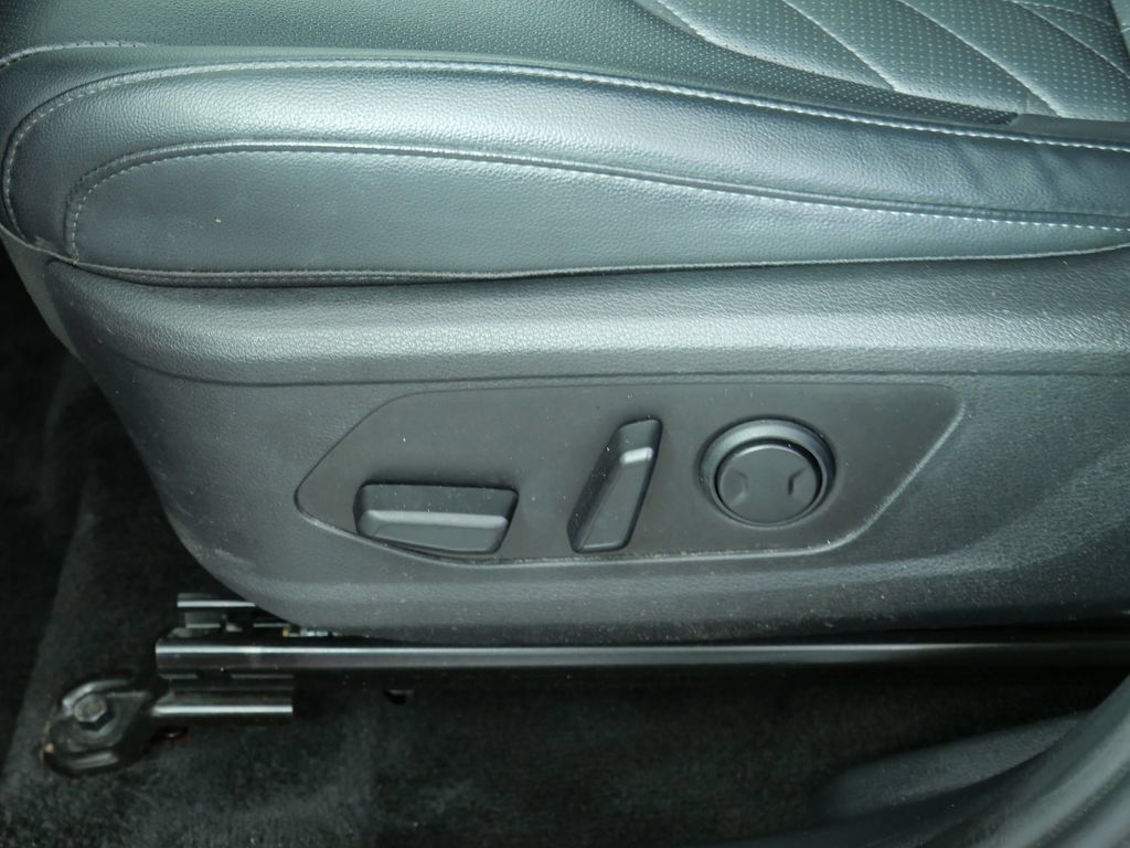 Used 2023 Kia Sportage X-Line Prestige AWD/4WD image 24