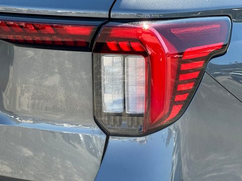 New 2026 Ford Explorer Active image 27