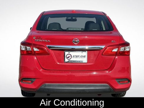 Used 2016 Nissan Sentra SL w/ Technology Package image 7