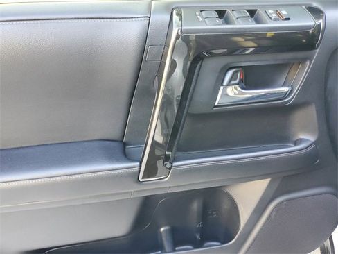 Used 2023 Toyota 4Runner 40th Anniversary SE image 18