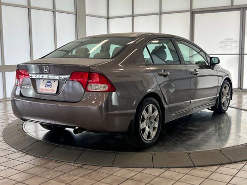 Used 2010 Honda Civic LX image 7
