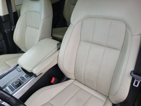 Used 2019 Land Rover Range Rover Sport HSE AWD/4WD image 5
