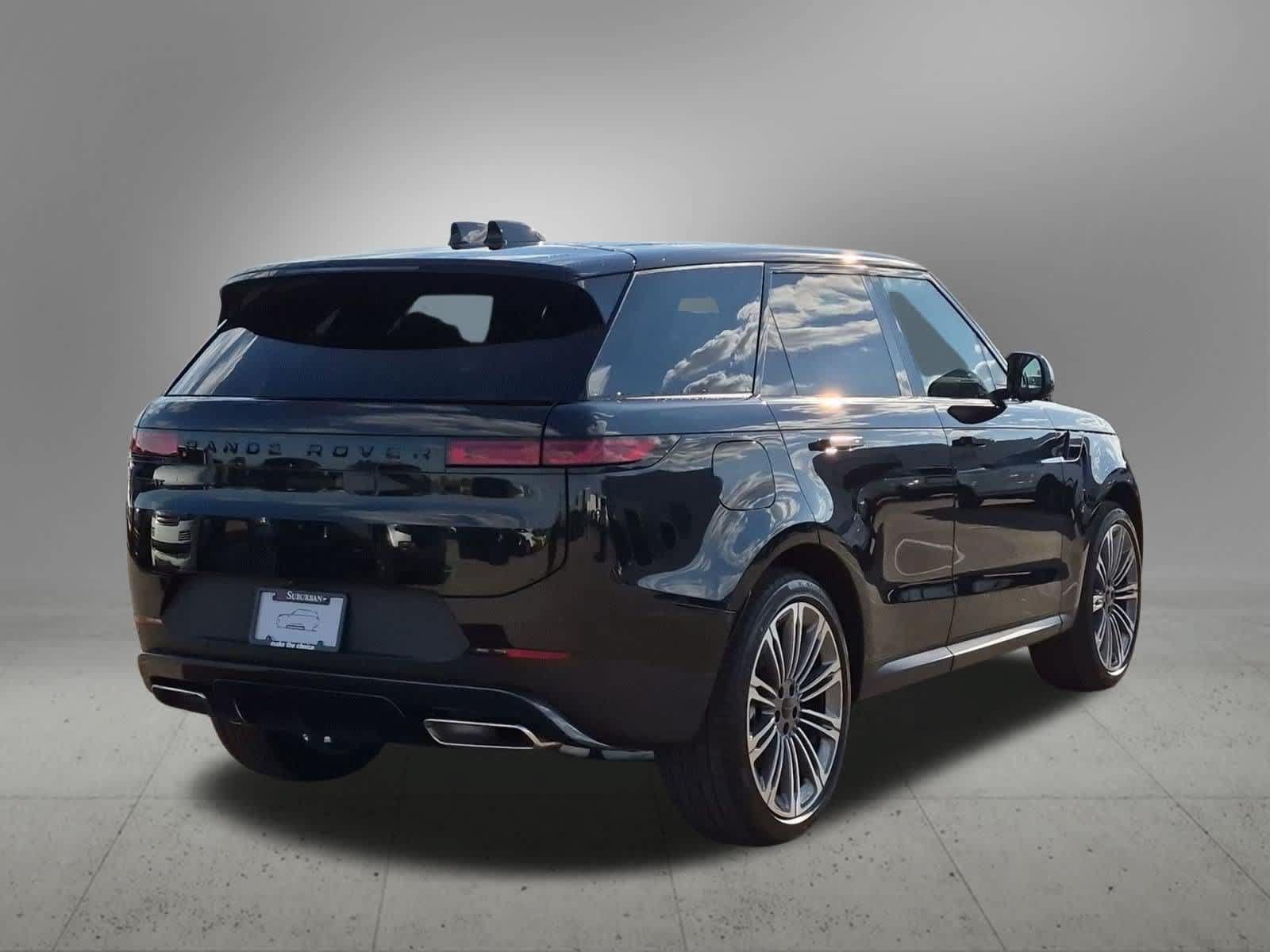 New 2027 Land Rover Range Rover Sport SE AWD/4WD image 6